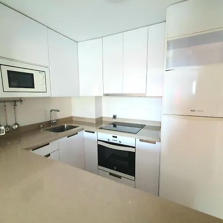 Apartment Vive Apartamento Jardines Gamonal, Centrico Y Tranquilo A 700m De La Playa